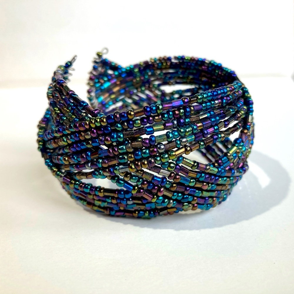 Black multicolored beaded bracelet